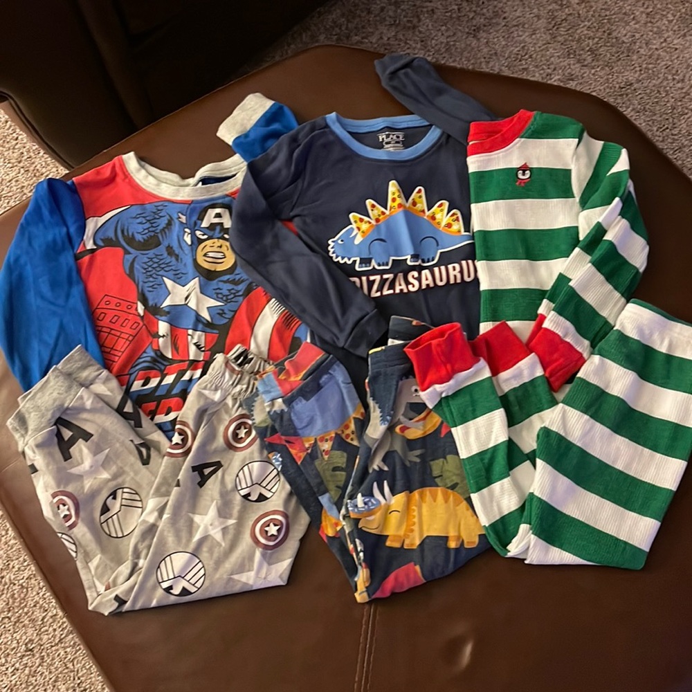 Set of 3 long sleeve pjs (3T)